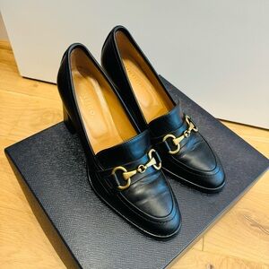 Black Leather Contigo Pumps, Size 8